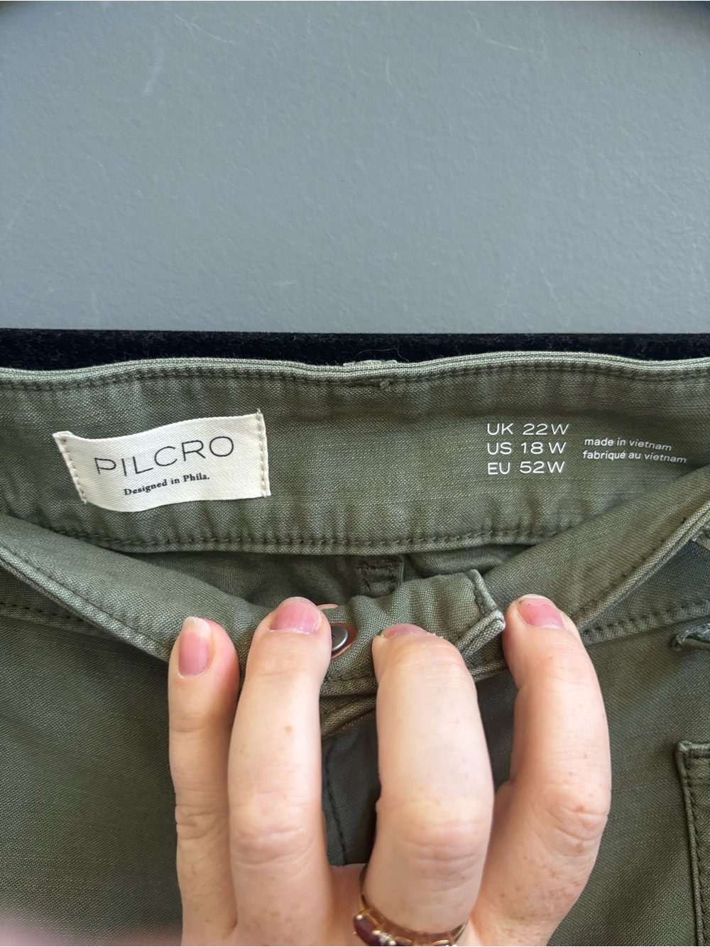 Pilcro Wanderer Olive Boyfriend Utility Jeans from Anthropologie - Picture 8 of 9